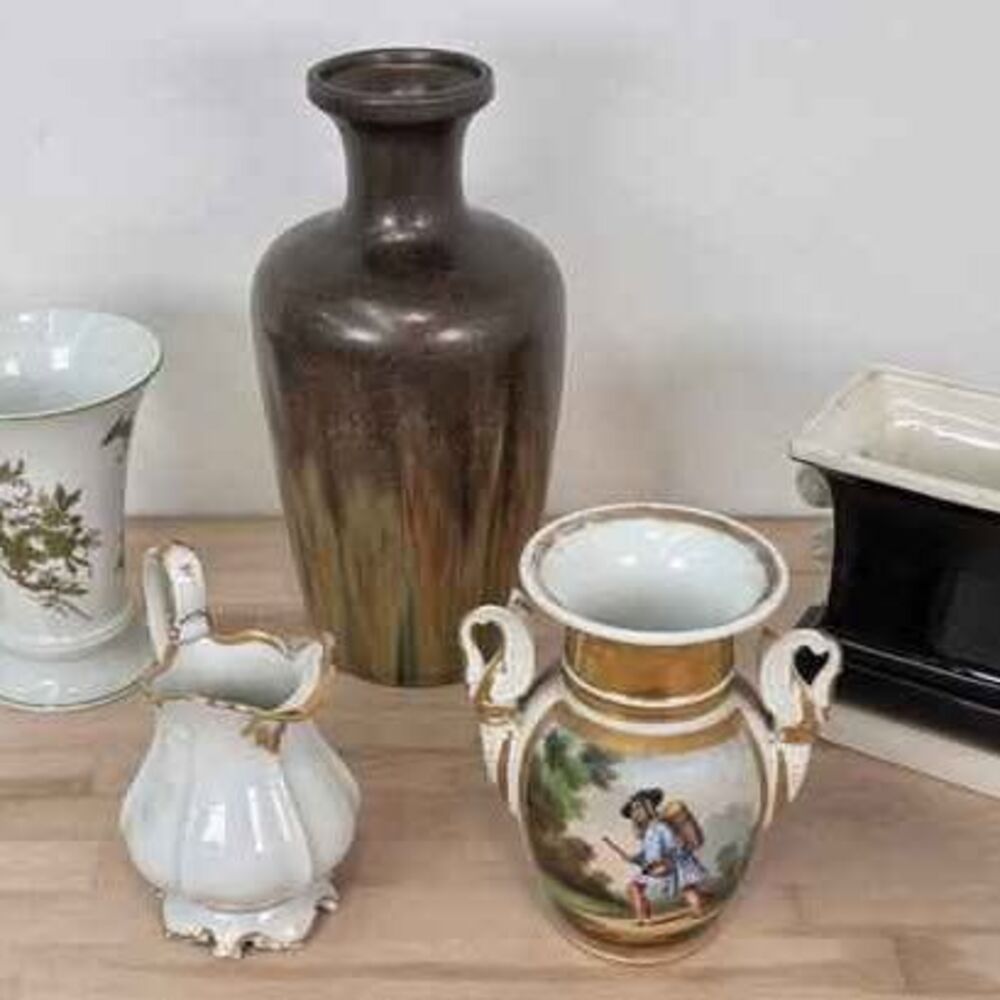 (5pc) Assortment Of Ceramic & Porcelain Vases